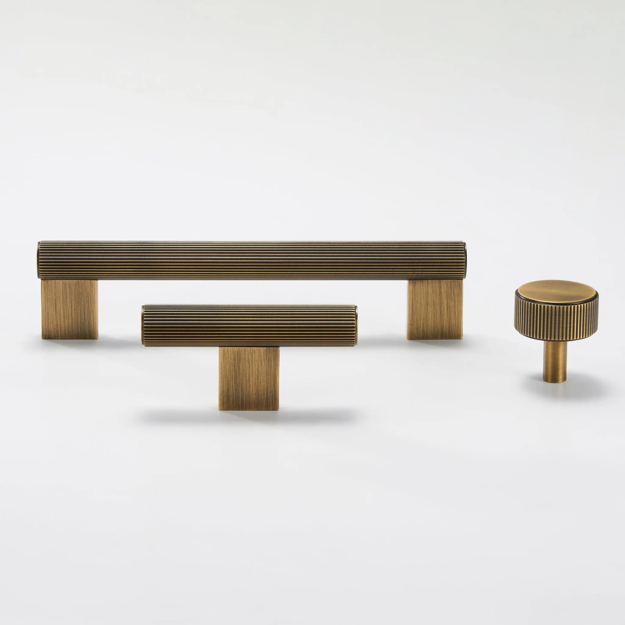 GRAFO Solid Brass Handles