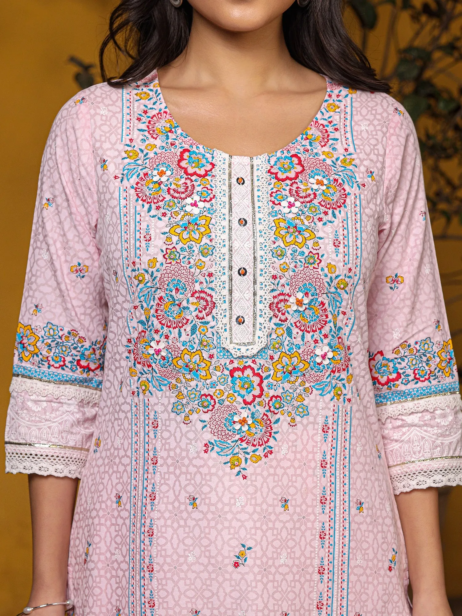 Jashvi Pink Floral printed Pure Cotton Kurta Pants & Dupatta With Lace Work