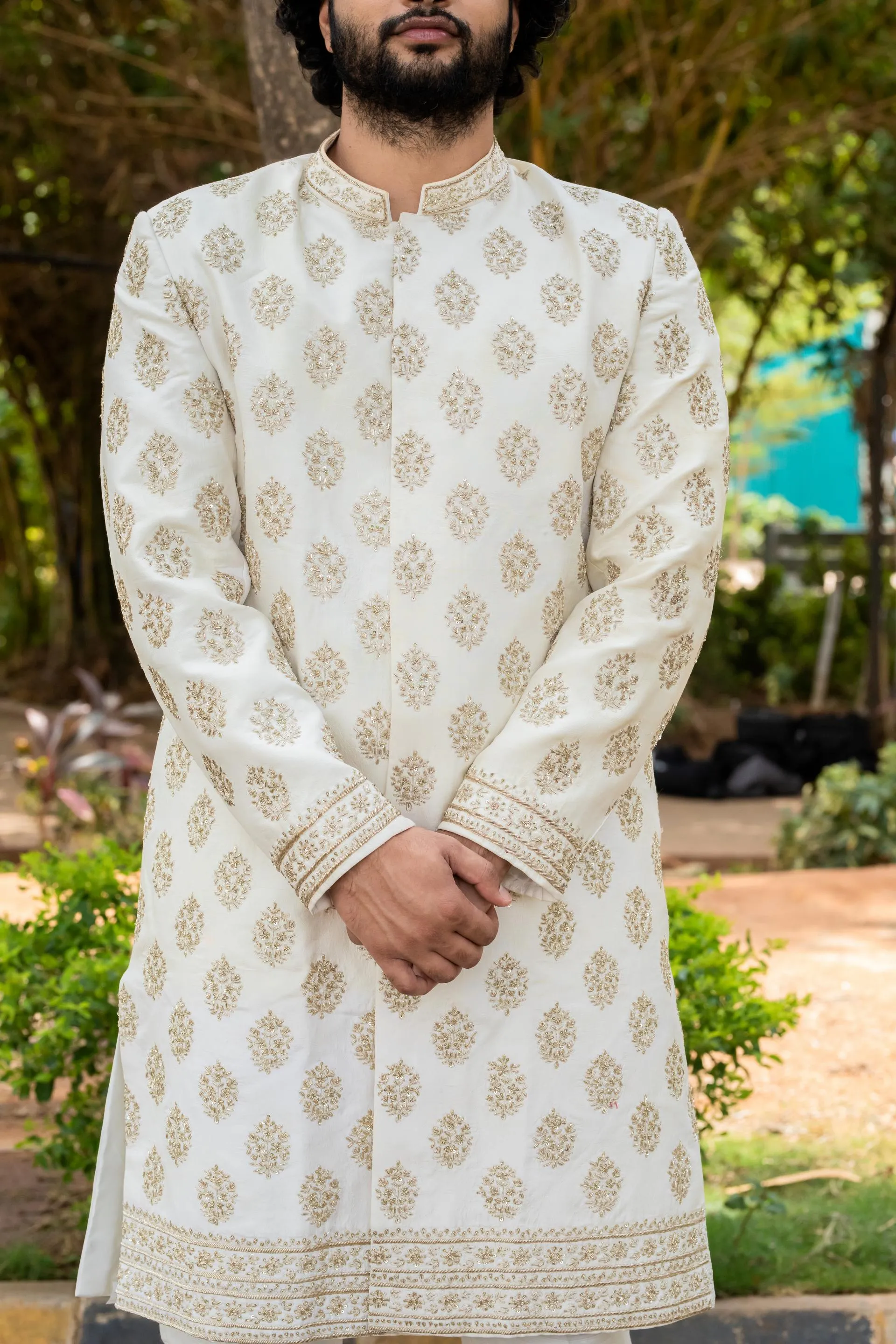 Men's Lysian Sliver Sherwani / Iysian Zardozi Sherwani / Iysian Emboridered Sherwani Set - Hilo Design