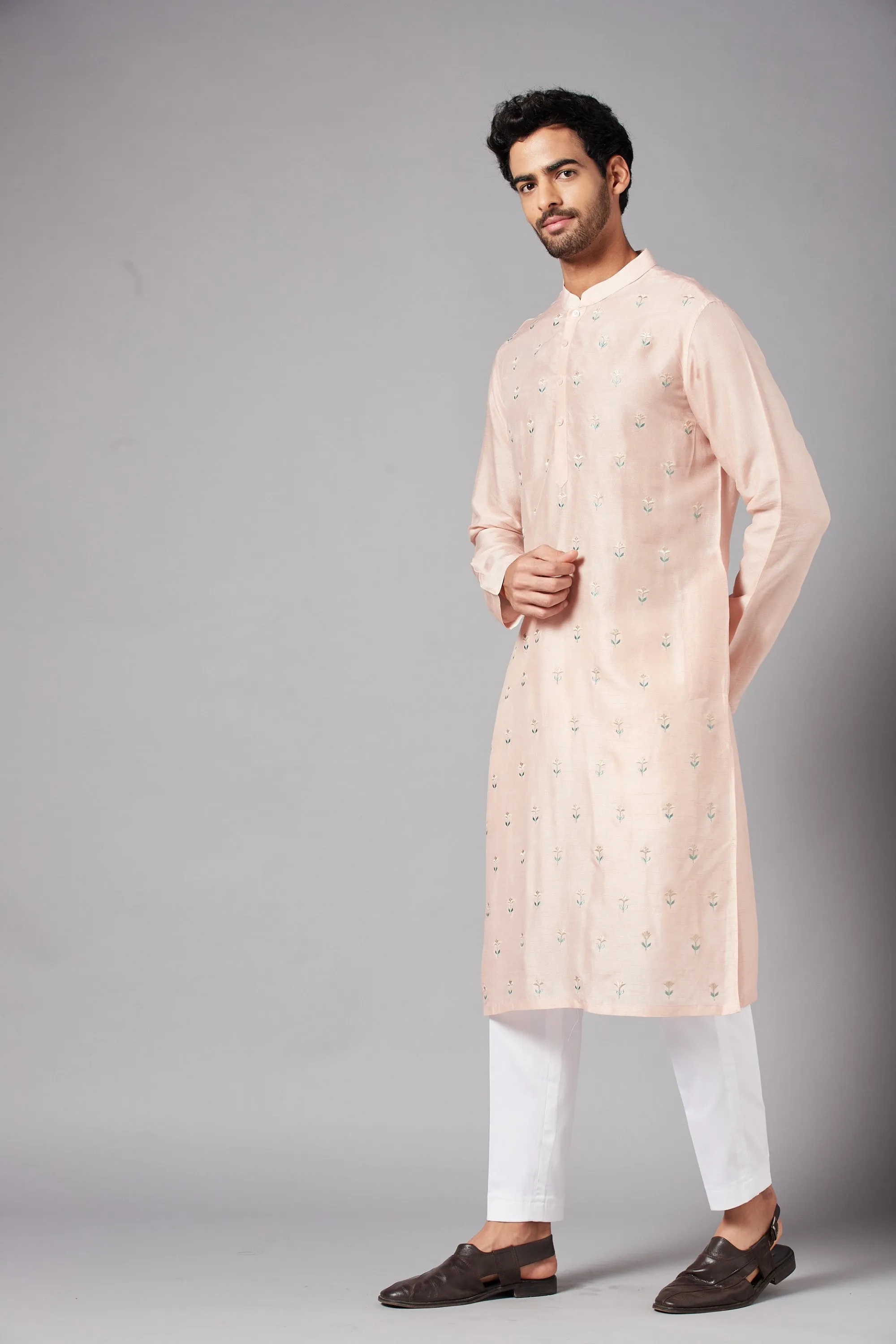 Men's Moori Small Flower Motifs All Over Peach Embroidered Kurta With Crop Pants - Hilo Design