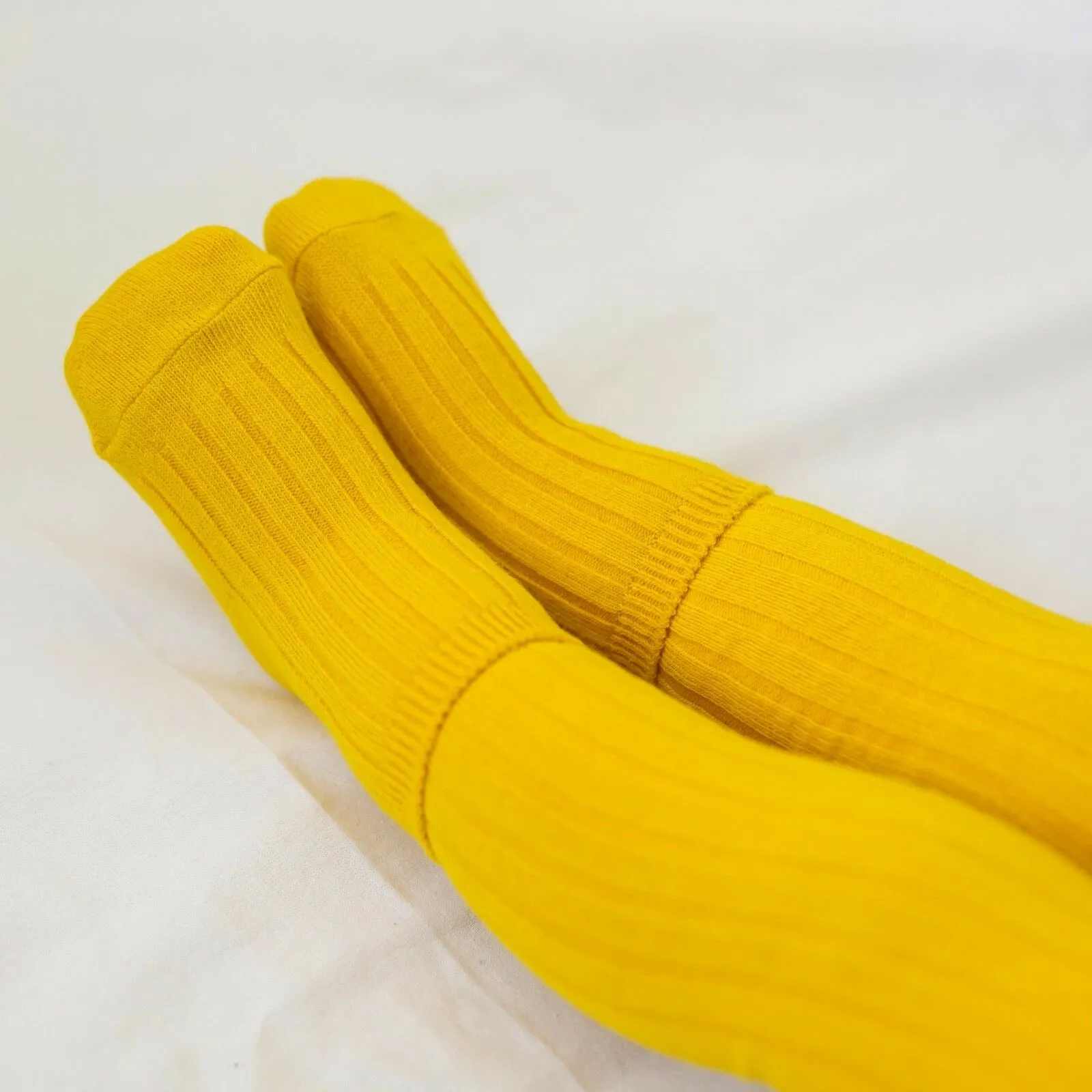 RunRun Mustard Ribbed Socks